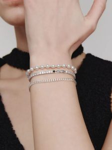 Custom Tennis Bracelets: The Blend of Elegance and Personalization