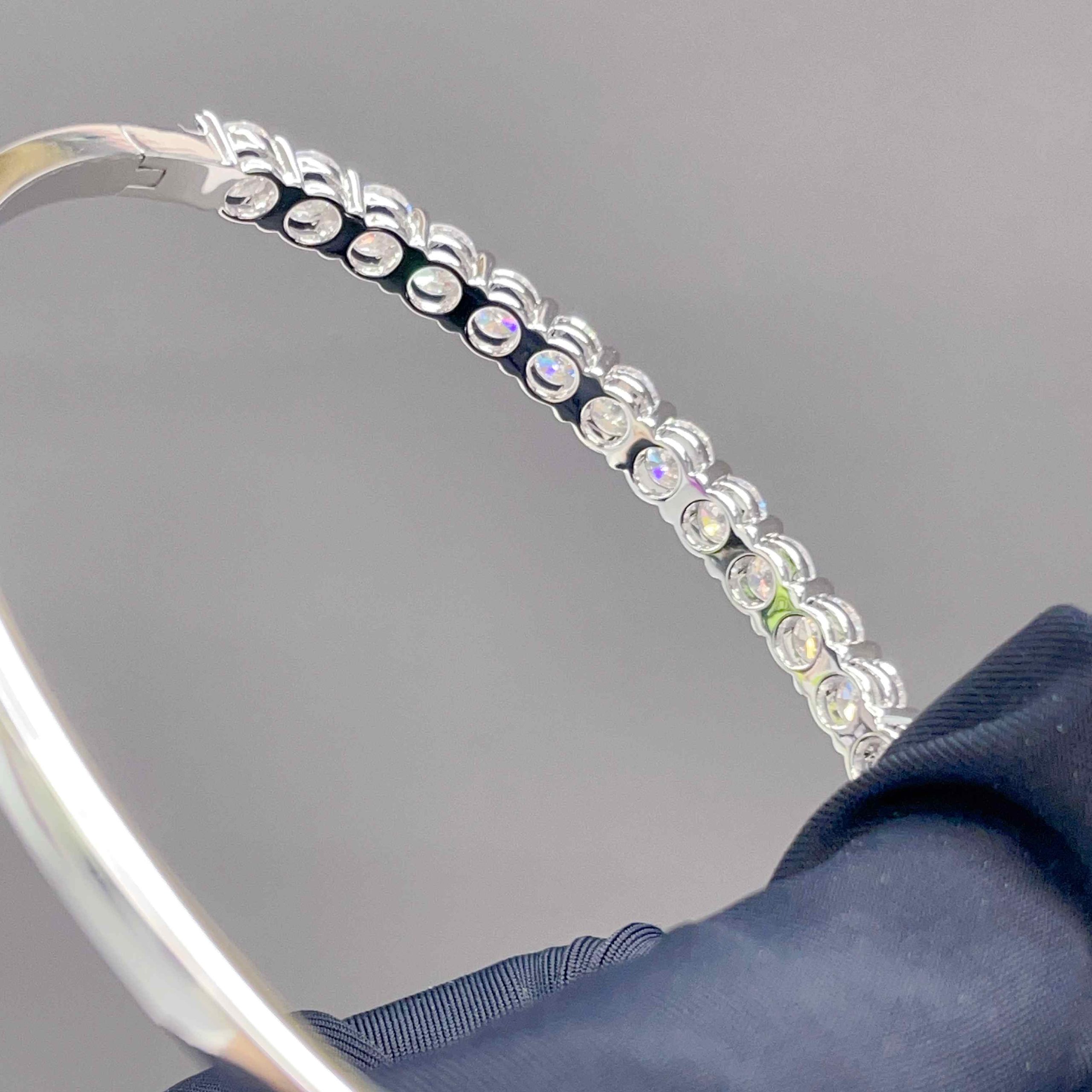 Celoray 9K White Gold 5CT Half Pave Lab Diamond Bangle For Women Celoray 9K White Gold 5CT Half Pave Lab Diamond Bangle For Women
