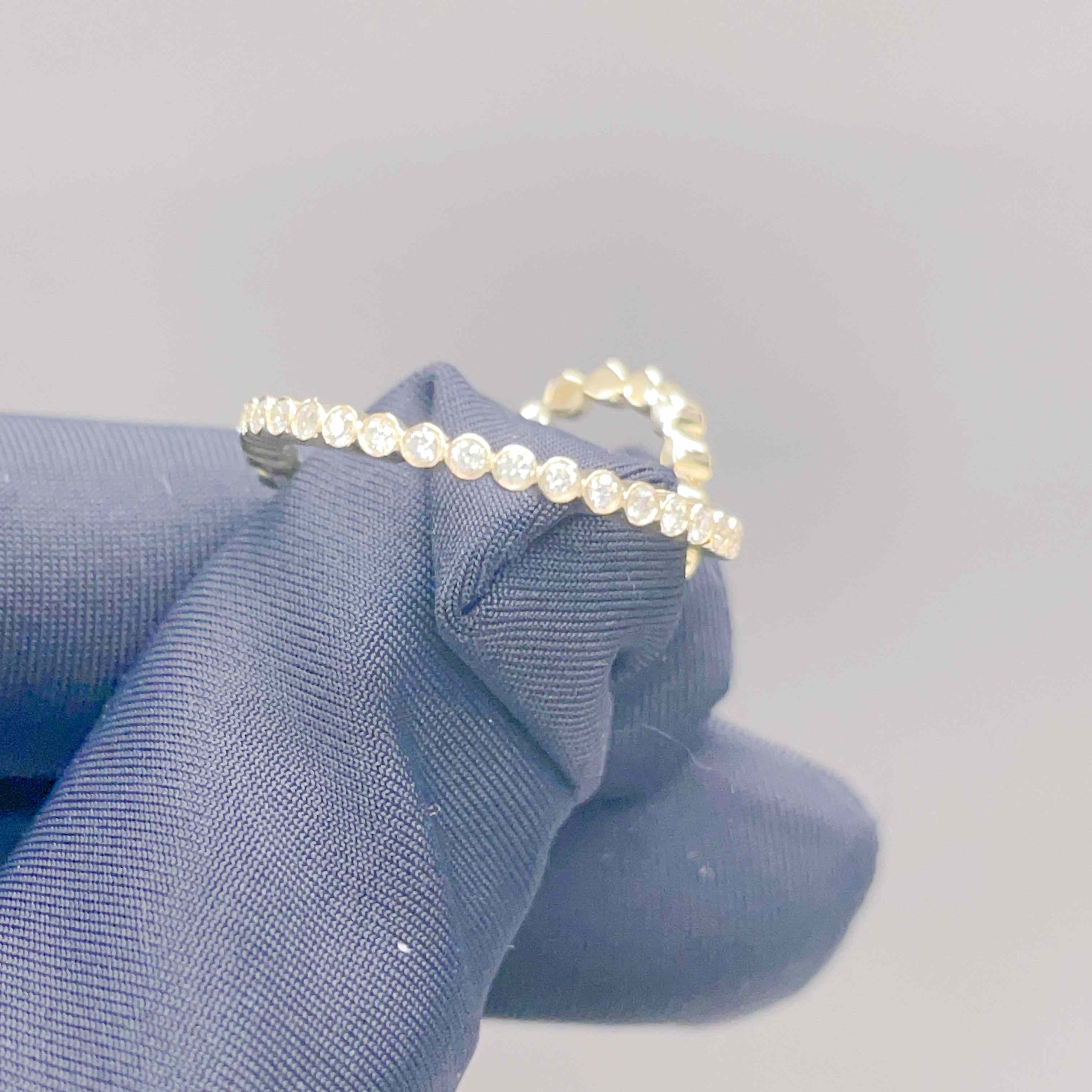 Celoray Customized 14K Yellow Gold Ring Letter Q With VS full lab diamond Celoray Customized 14K Yellow Gold Ring Letter Q With VS full lab diamond