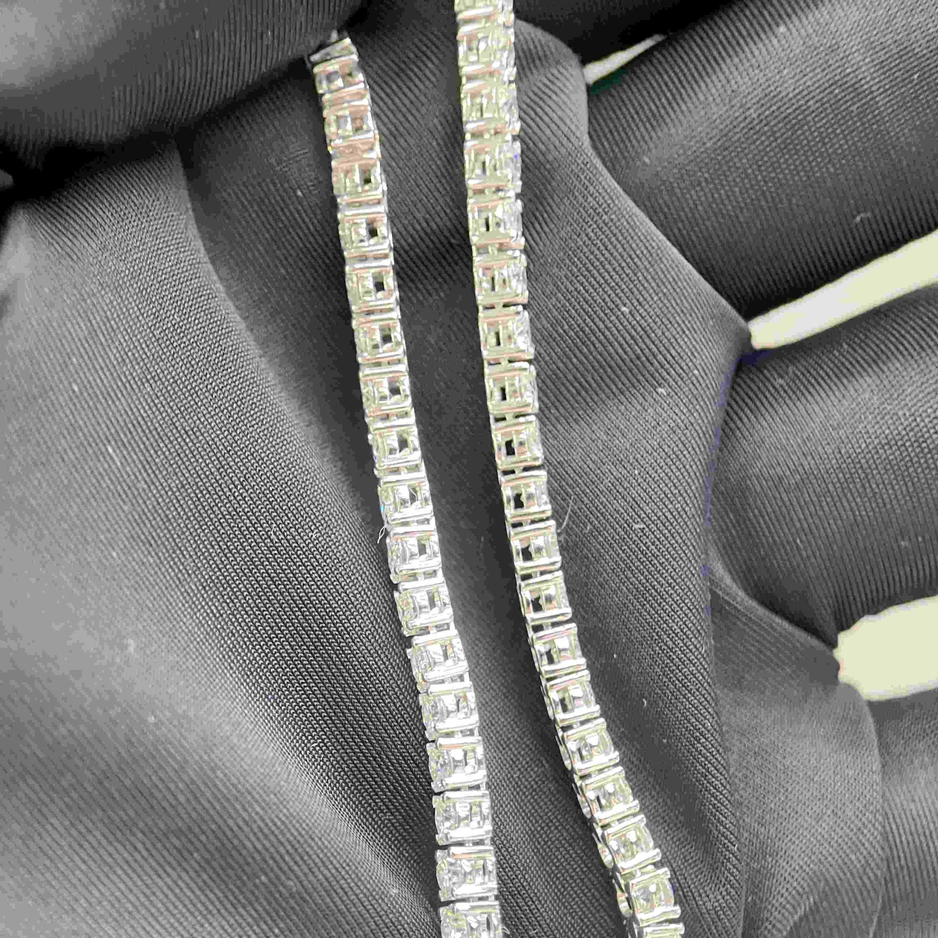 Celoray Customized 18K White Gold 5.5CTTW Lab Diamond Tennis Bracelet Celoray Customized 18K White Gold 5.5CTTW Lab Diamond Tennis Bracelet