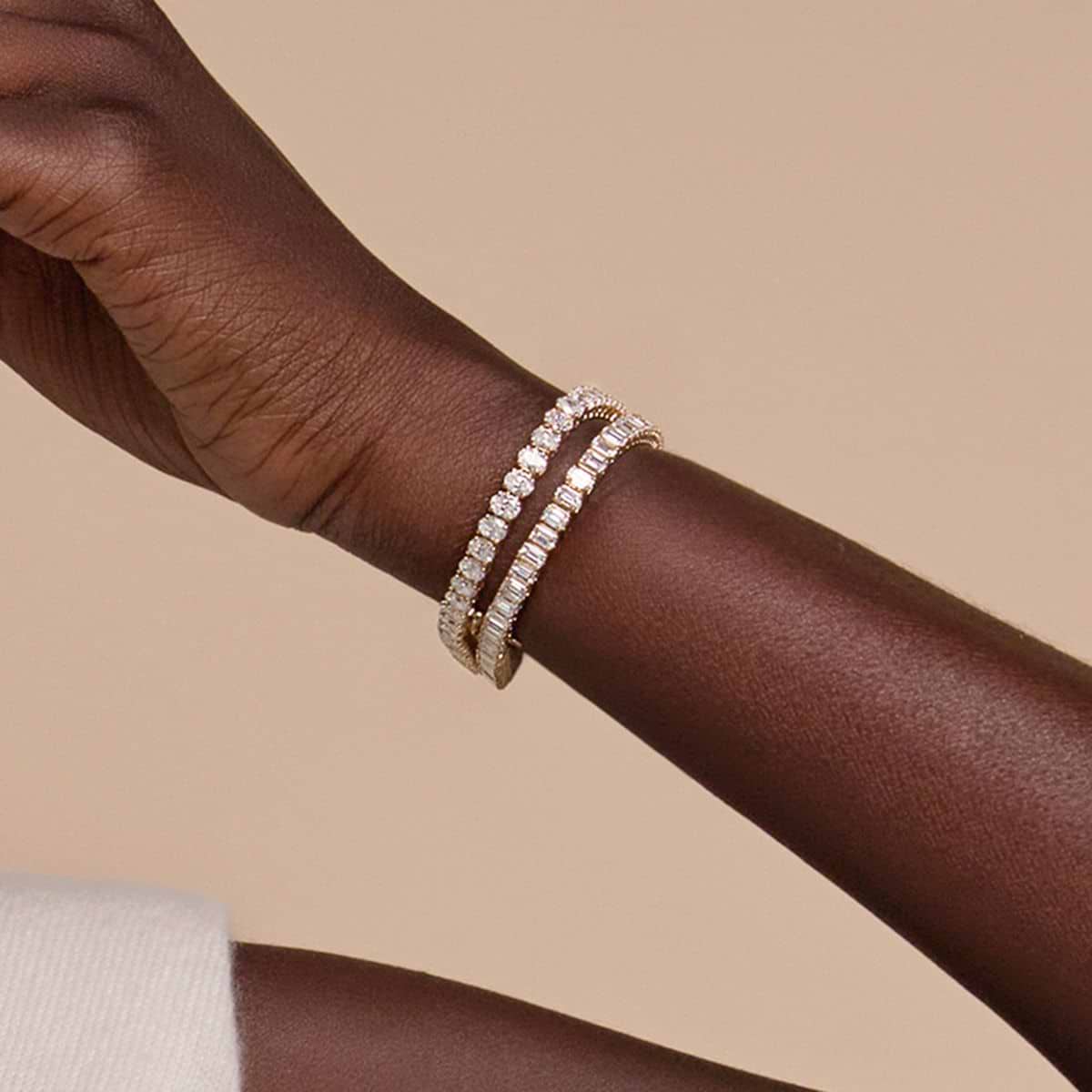 Celoray 14K Solid Gold 12ctw Emerald Cut Diamond Tennis Bracelet Prong Setting Celoray 14K Solid Gold 12ctw Emerald Cut Diamond Tennis Bracelet Prong Setting