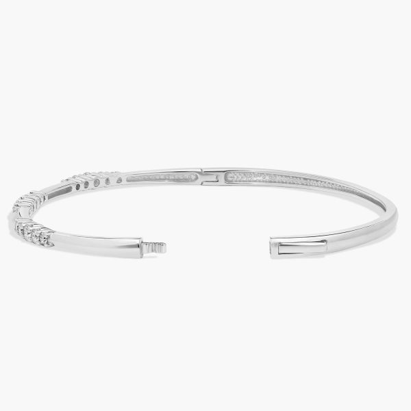 Celoray 14K White Gold 1ctw VVS Lab Diamond Station Bangle