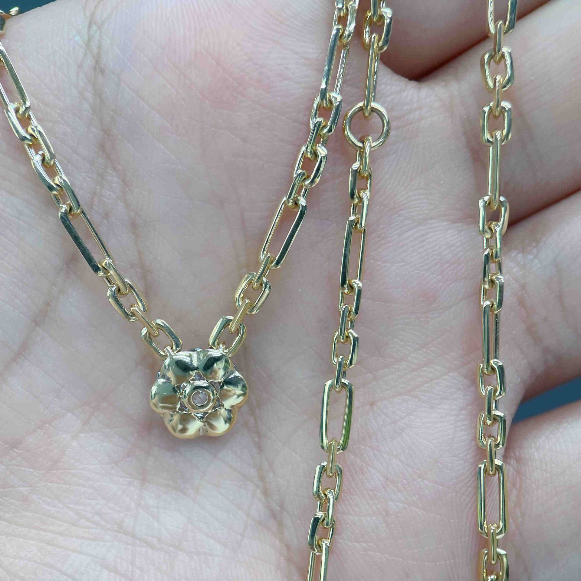 Celoray Custom 18K Yellow Gold with Black Rhodium 1ct VS Diamond Pendant Link Chain for Women Celoray Custom 18K Yellow Gold with Black Rhodium 1ct VS Diamond Pendant Link Chain for Women
