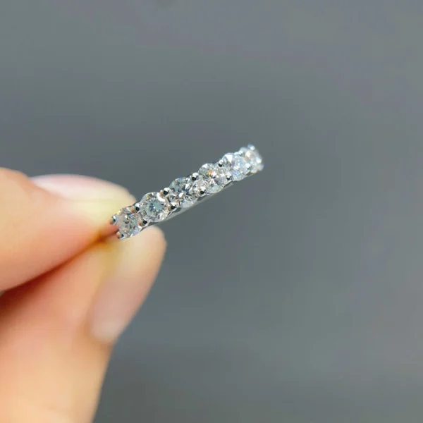 Celoray 18K White Gold 1CT Half Pave Round Brilliant Diamond Band