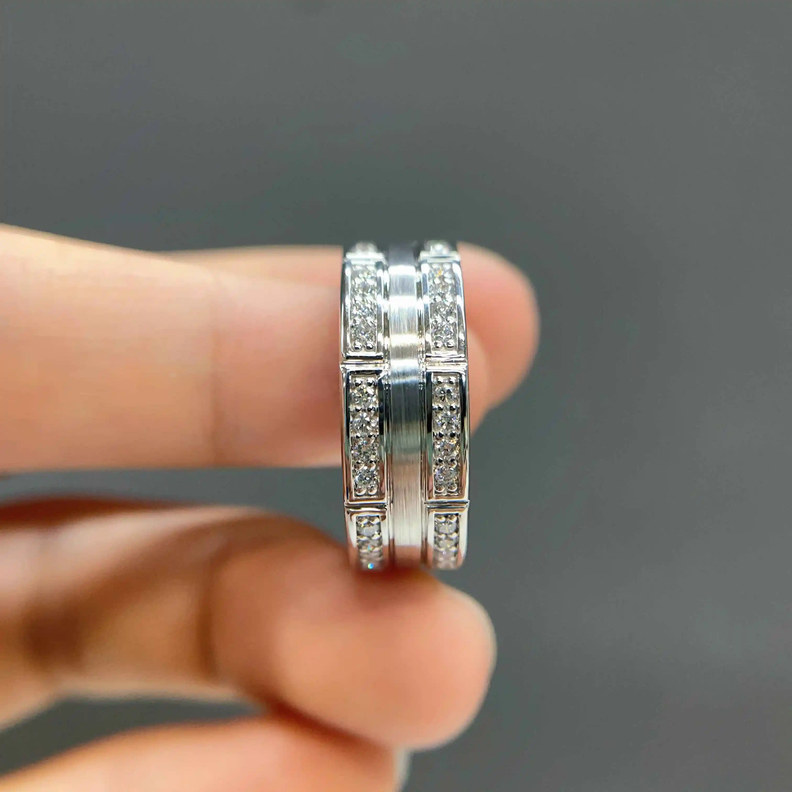 Celoray 18K White Gold 3-row Diamond Ring Brushed Finish Ring for Men (4) Celoray 18K White Gold 3-row Diamond Ring Brushed Finish Ring for Men