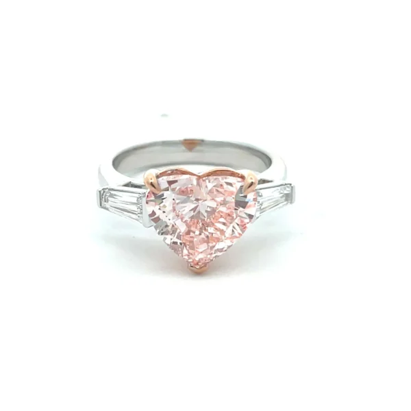 Celoray 18K White Gold 3CT IGI Vivid Pink Heart Diamond Engagement Ring 3-Stone Style
