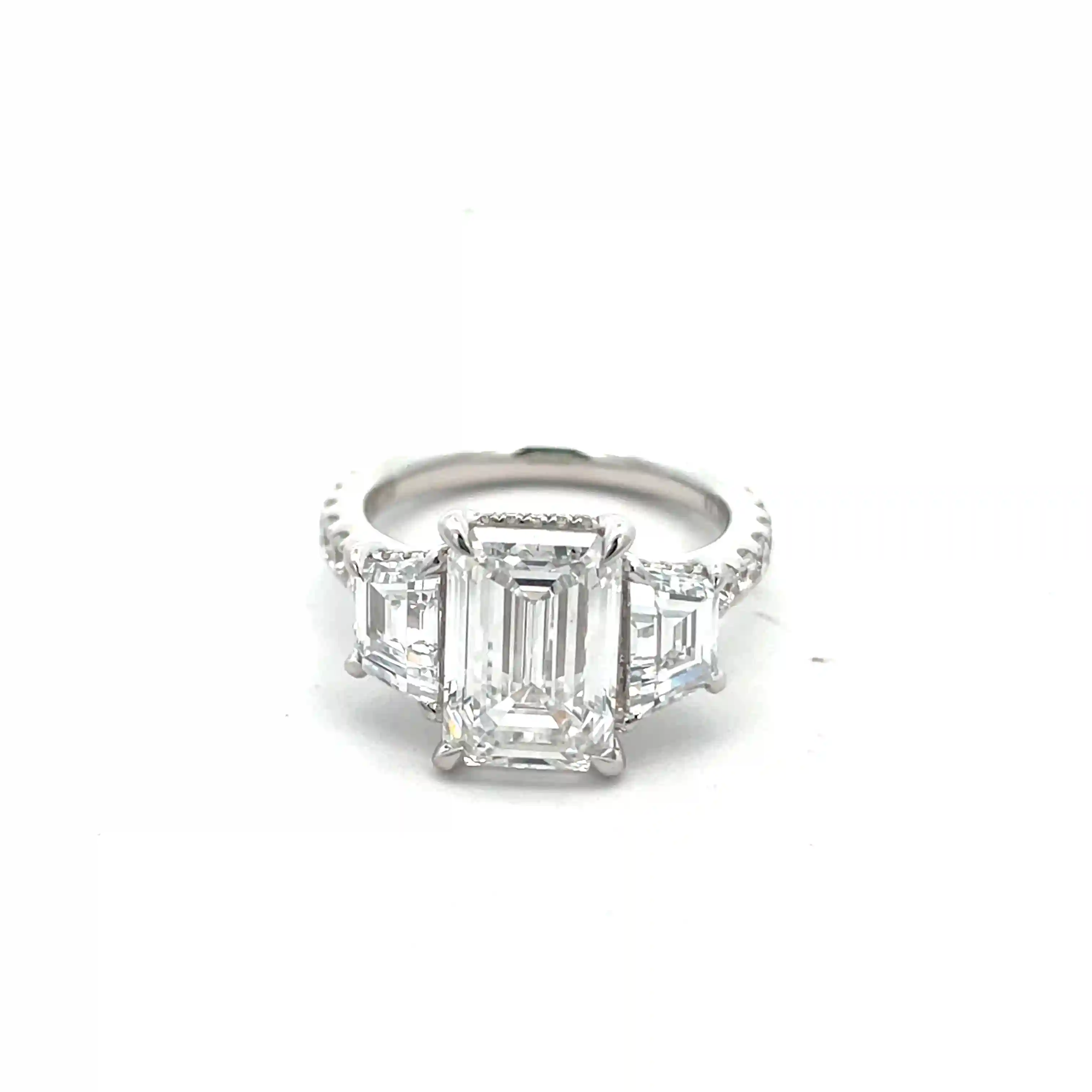 Celoray Custom 18K White Gold 4CT Emeral and Trapozoid Diamond Engagement Ring for Women (2) Celoray Custom 18K White Gold 4CT Emeral and Trapozoid Diamond Engagement Ring for Women