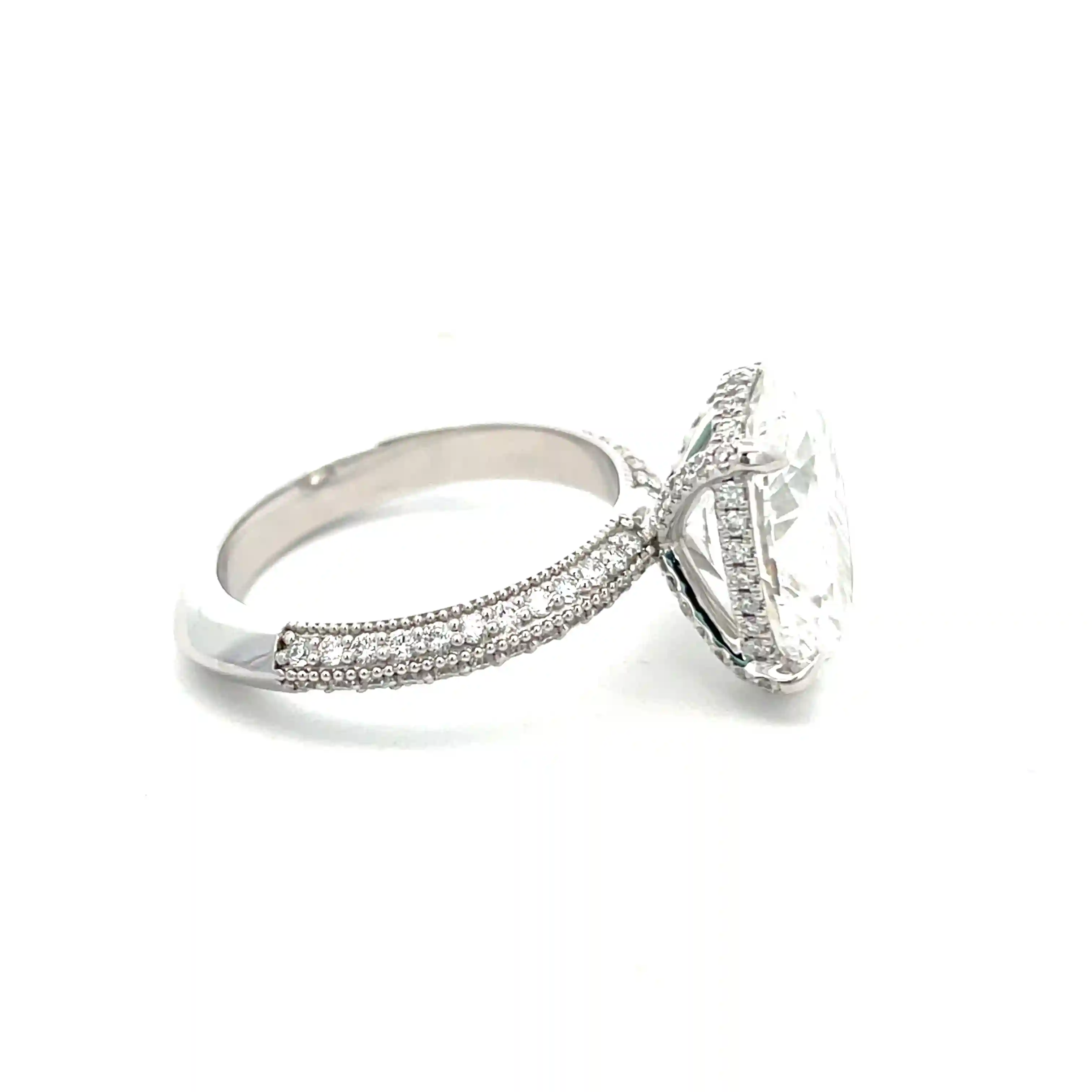 Celoray Custom 18K White Gold 5CT IGI Certificated Oval Diamond Engagement Ring (1) Celoray Custom 18K White Gold 5CT IGI Certificated Oval Diamond Engagement Ring