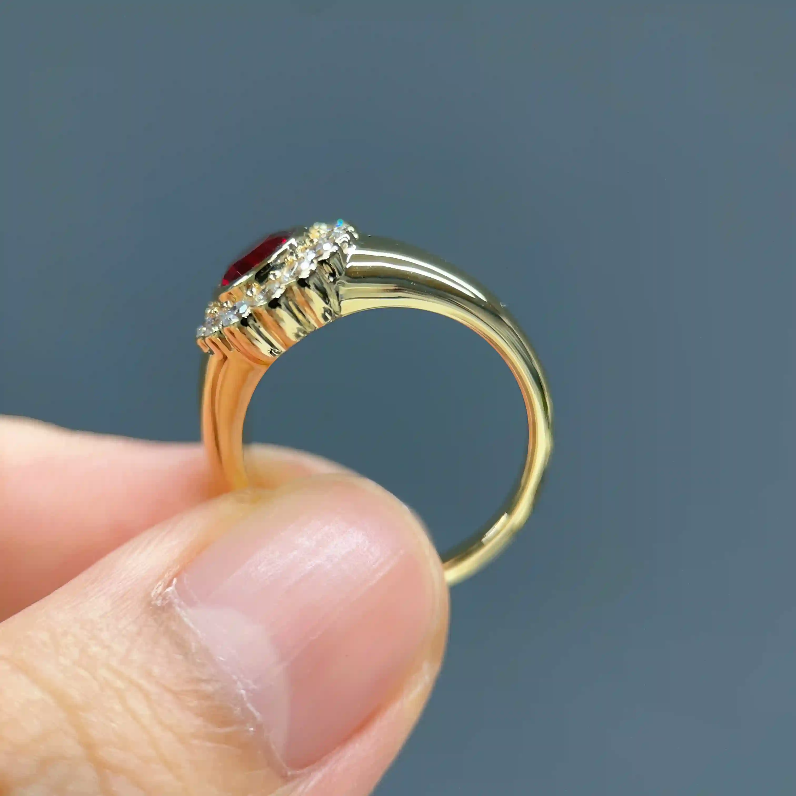 Celoray Custom 18K Yellow Gold 1CT Oval Lab Ruby Diamond Pinky Ring (3) Celoray Custom 18K Yellow Gold 1CT Oval Lab Ruby Diamond Pinky Ring
