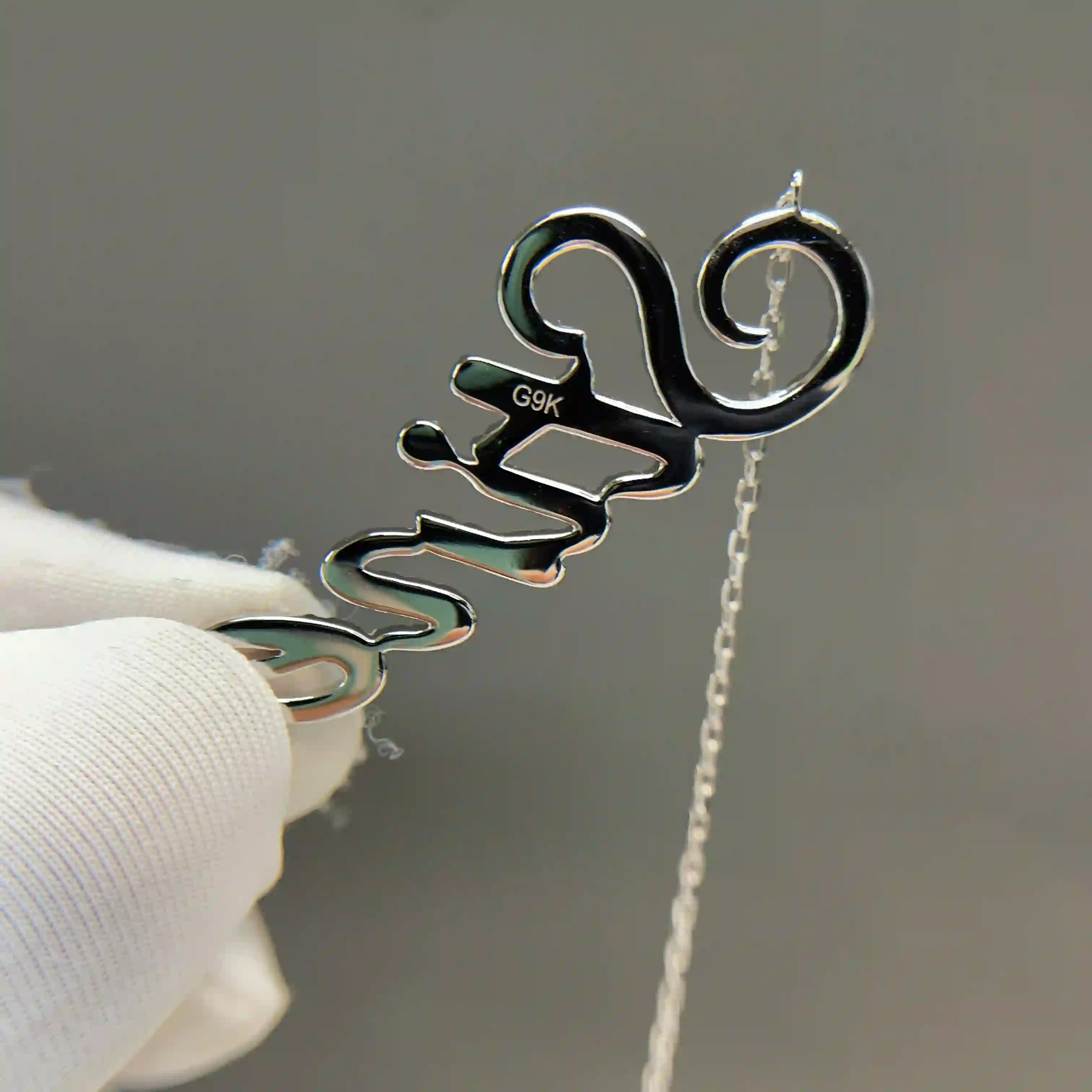 Celoray Custom Fancy Font Name Pendant Necklace with VVS Lab Diamonds (5) Celoray Custom Fancy Font Name Pendant Necklace with VVS Lab Diamonds
