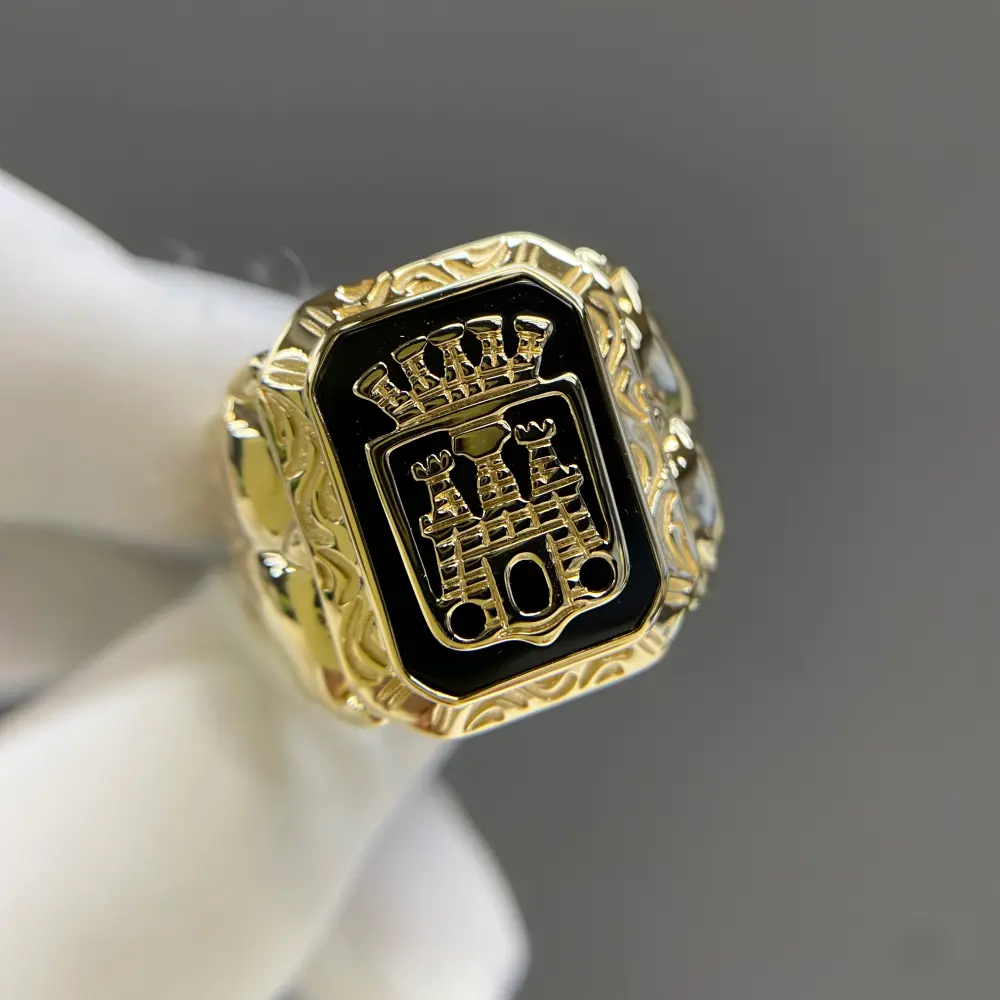 Celoray Custom 14K Yellow Gold Black Onyx Signet Ring with Engraved Crest for Men (3) Celoray Custom 14K Yellow Gold Black Onyx Signet Ring with Engraved Crest for Men