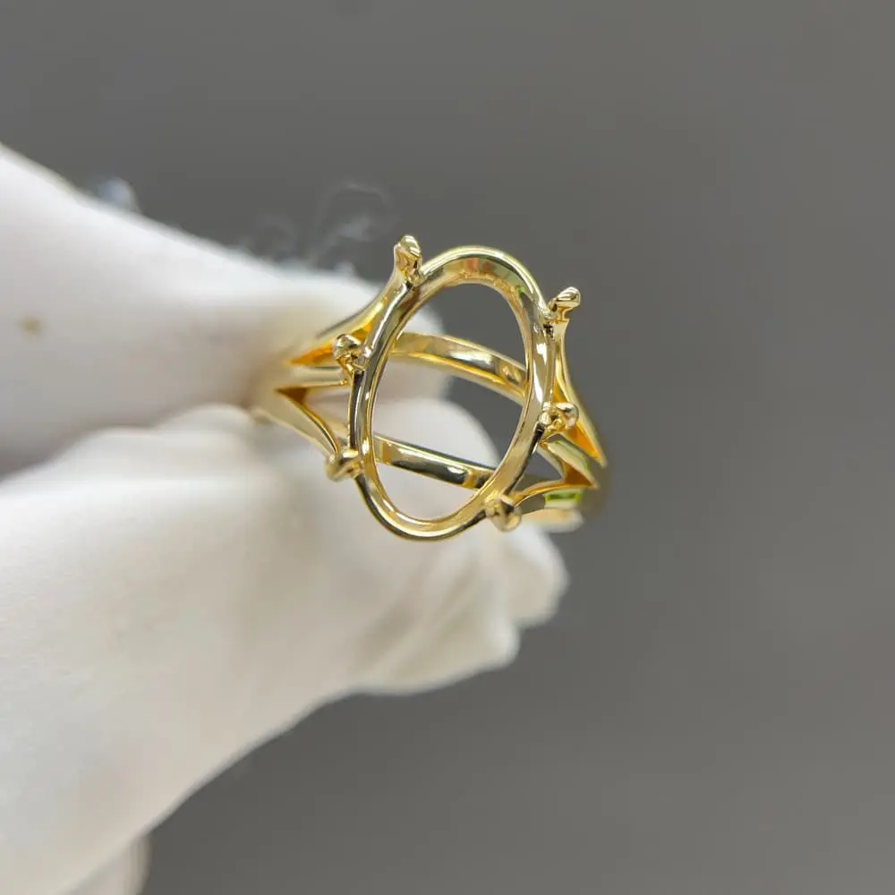 Celoray Custom 18K Yellow Gold 6 Prong 3CT Oval Diamond Solitaire Engagement Ring Setting (1) Celoray Custom 18K Yellow Gold 6 Prong 3CT Oval Diamond Solitaire Engagement Ring Setting