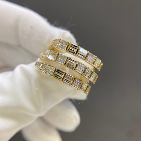 Celoray Custom 18K Yellow Gold Baguette Cut Diamond Eternity Band Ring Stackable Wedding Ring